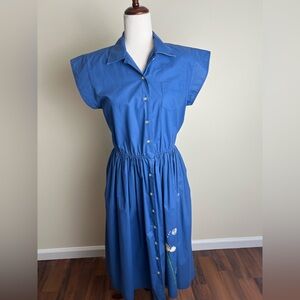 Vintage 1970s–80s Sunshine Alley embroidered button-front dress